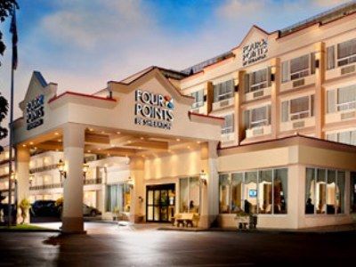 Four Points By Sheraton Toronto Lakeshore Εξωτερικό φωτογραφία