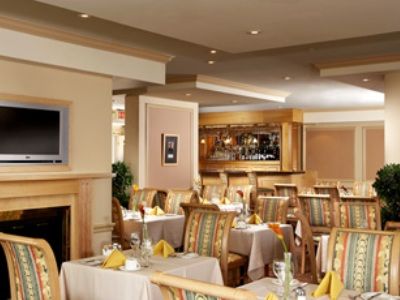 Four Points By Sheraton Toronto Lakeshore Εξωτερικό φωτογραφία